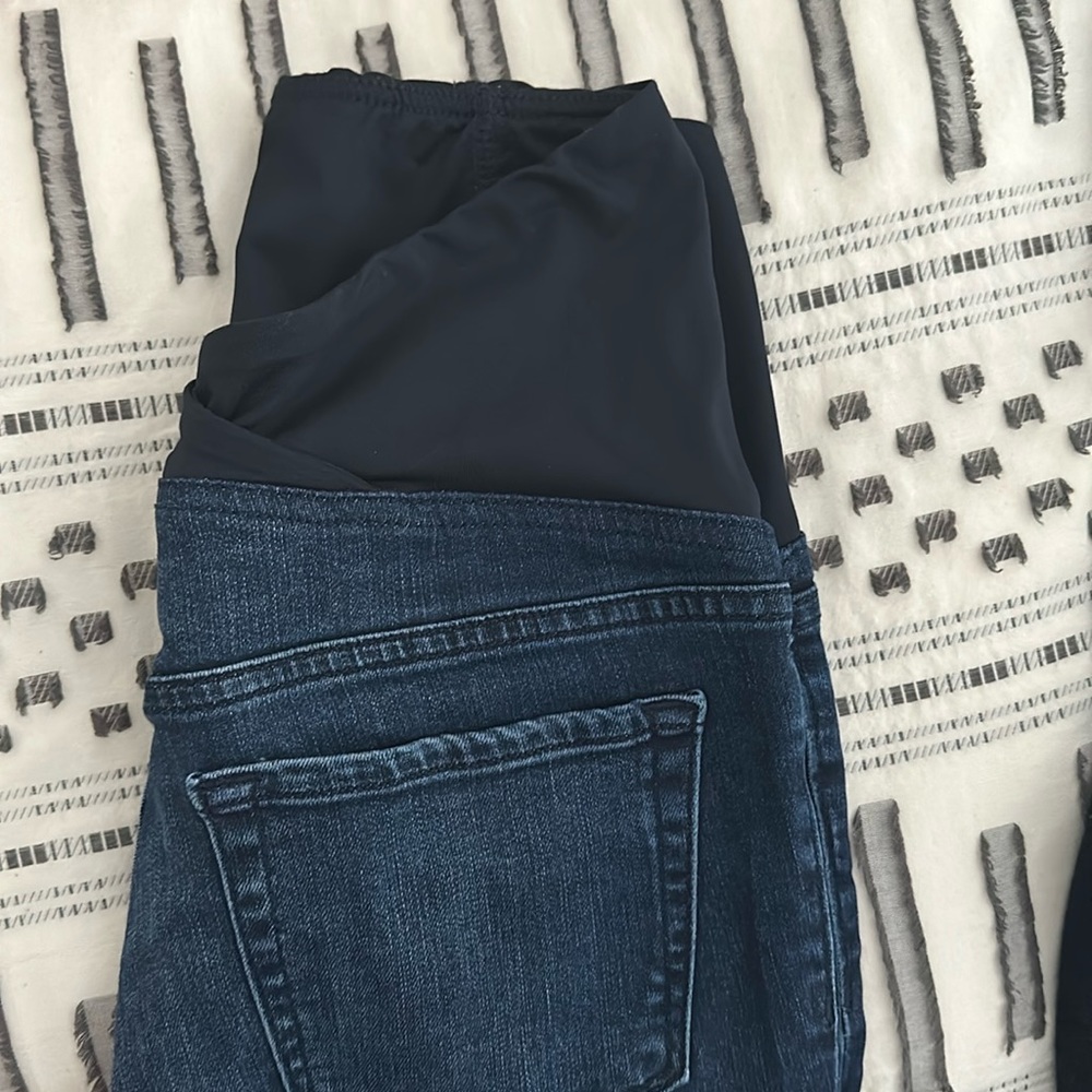 Maternity skinny jeans